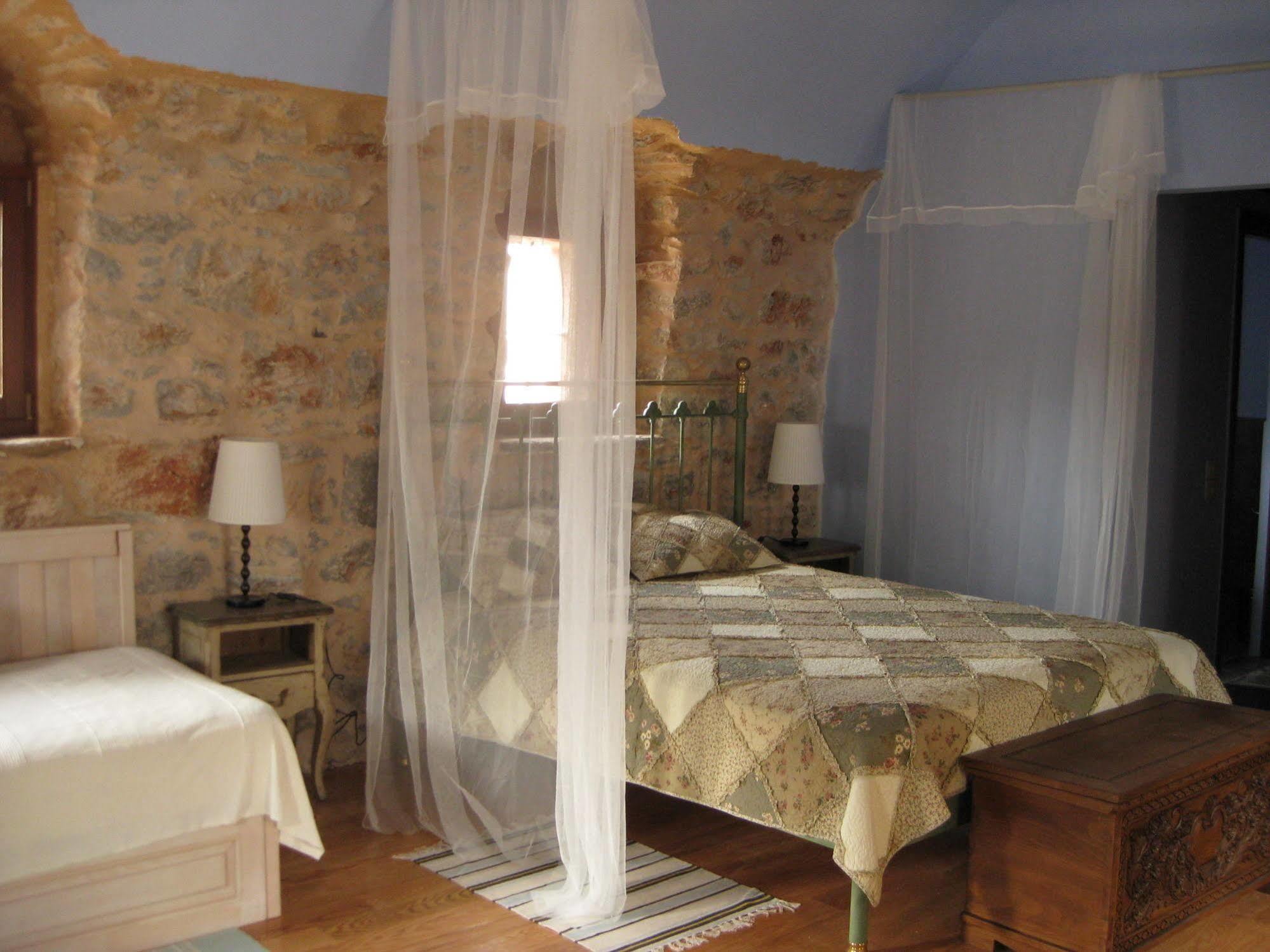 Traditional Hotel Ianthe Véssa المظهر الخارجي الصورة